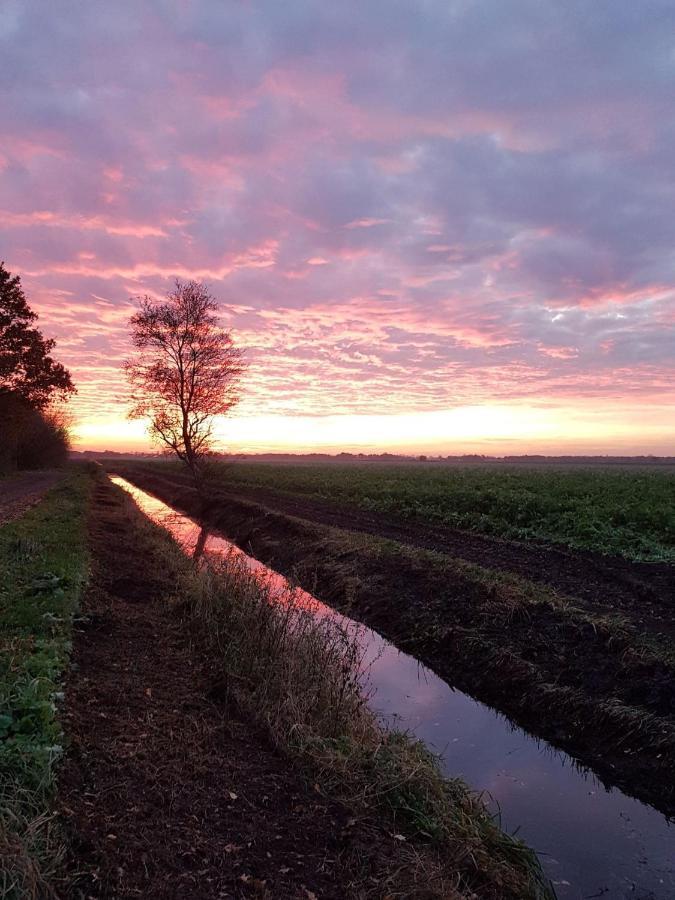 Drenths Landgoed, Welkom Thuis Annerveenschekanaal Exteriér fotografie